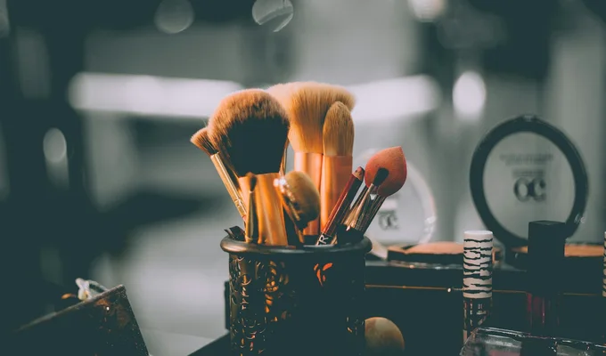 Luxury salon beauty cosmetics and gift promotion cards